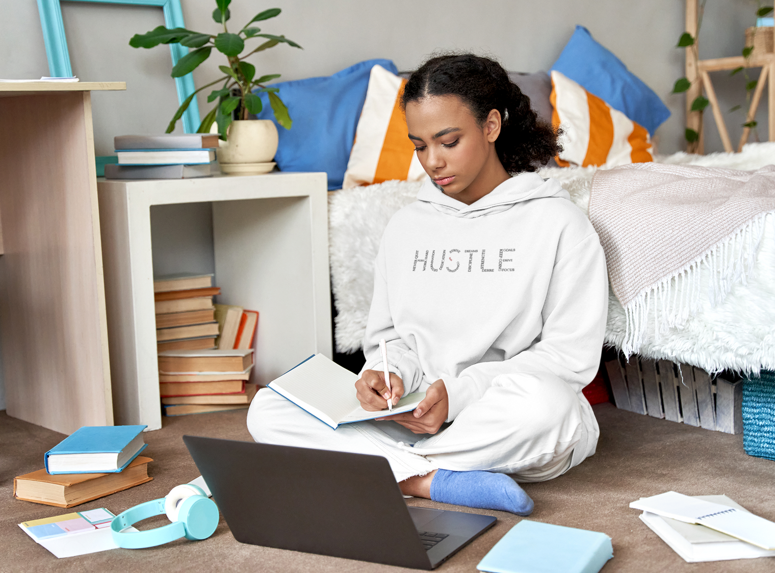 Hustle - Premium Kids Hoodie